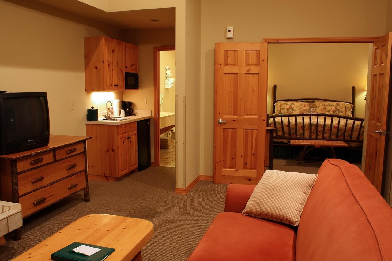 Mountain Lake Lodge Woods Bay Extérieur photo
