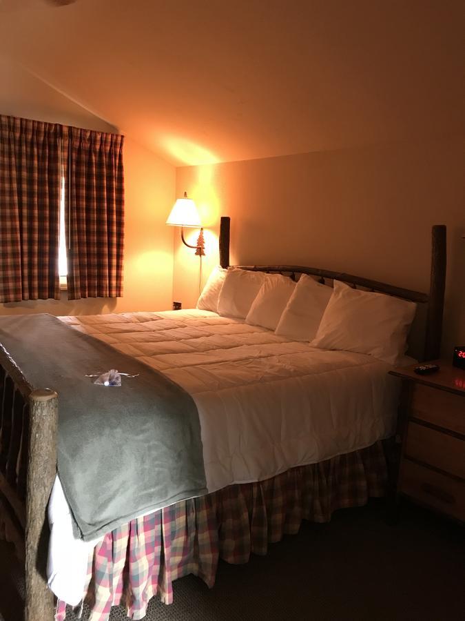 Mountain Lake Lodge Woods Bay Extérieur photo